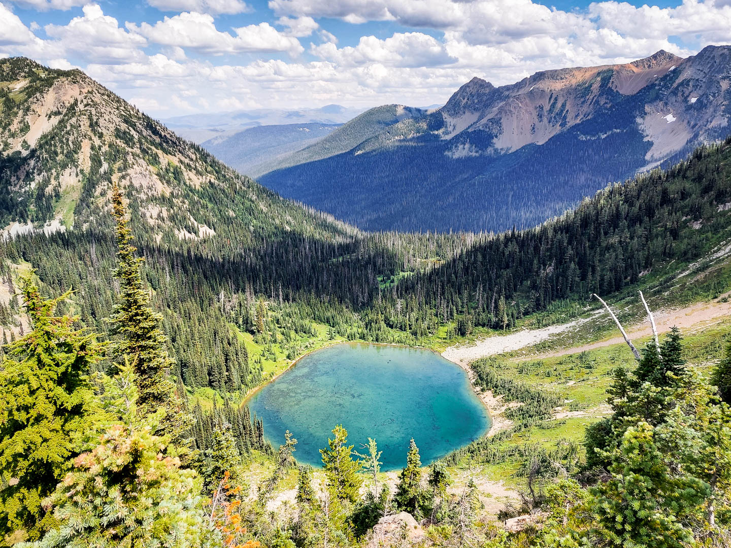 Pacific Crest Trail: 18. Von Harts Pass zur kanadischen Grenze